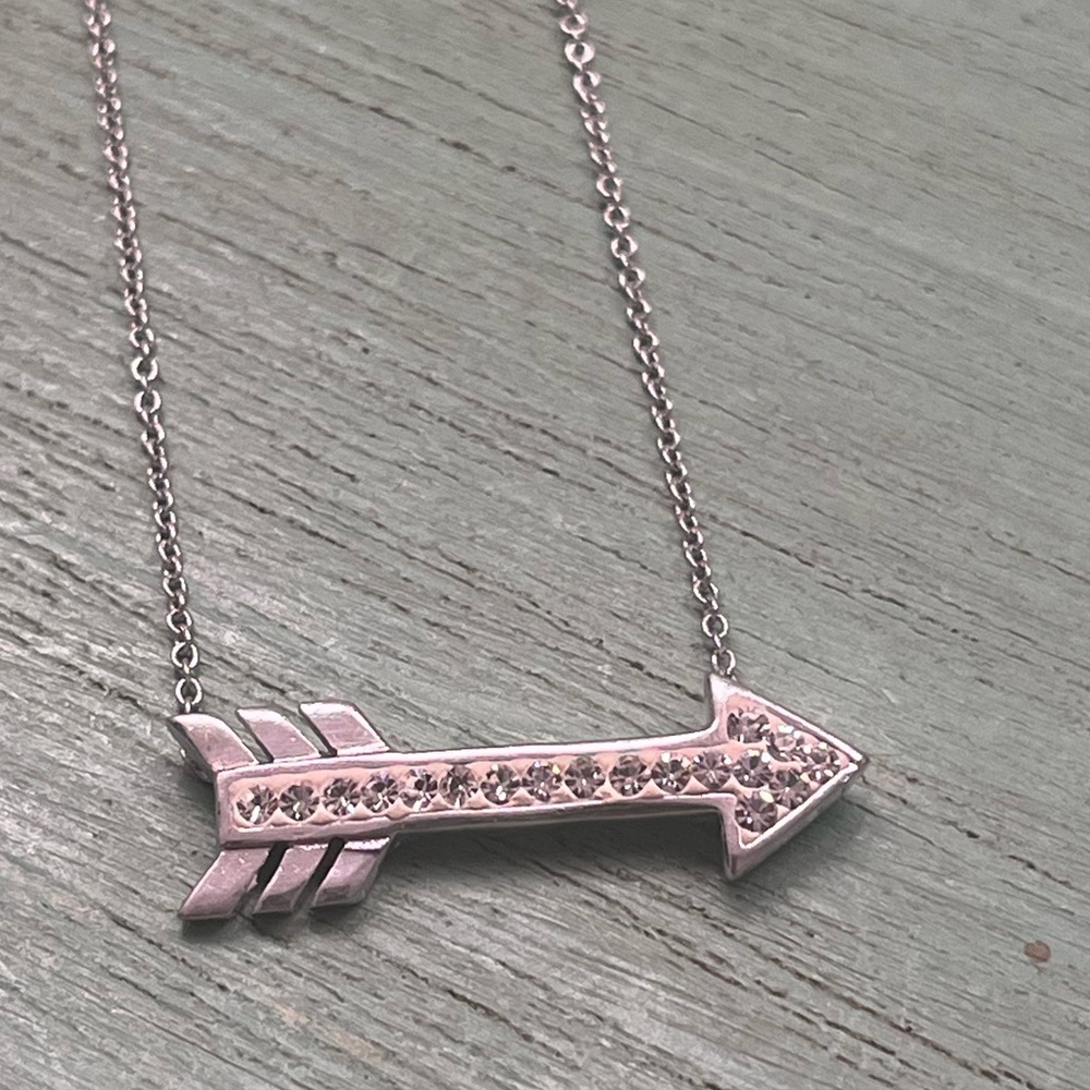Sterling Silver Necklace with Arrow Gemstone Pendant 🏹